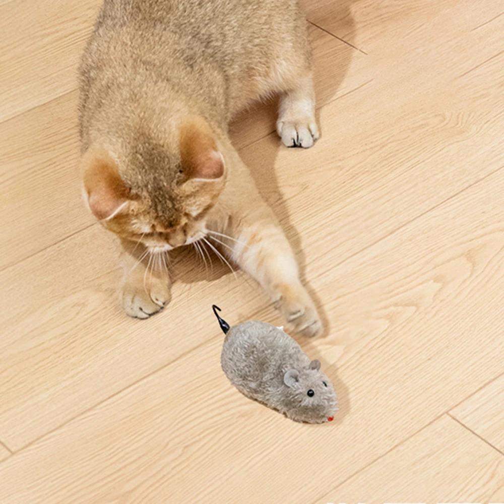 1pc Plush Wind-Up Mouse Toy for Cat Kitten Interactive Toy Realistic Moving Wind-up Mouse Cat Chase Toy Kitten Game Pet Supplies