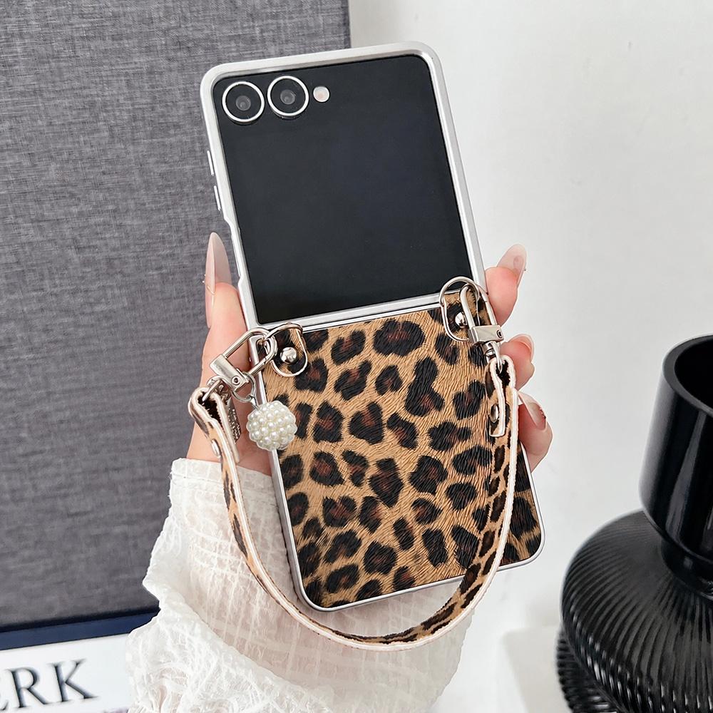 Leopard Print  Phone Case for Samsung Galaxy Z Flip 4/5/6/7&Samsung Galaxy Z Fold 4/5/6/7 Flip Protection Case