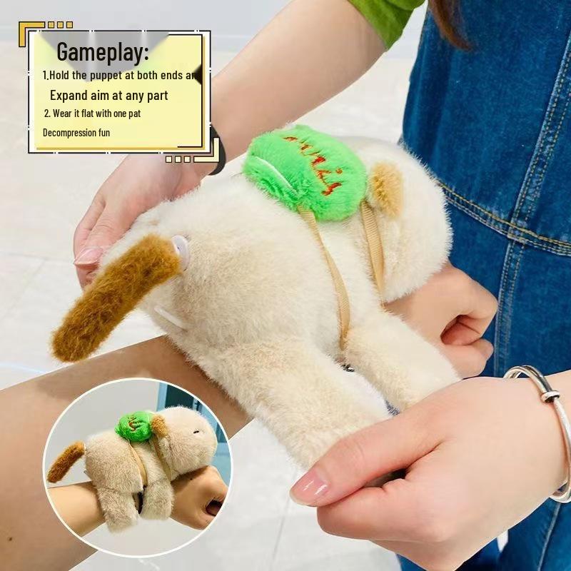 

Capybara Papa Plush Toy Bracelet - Cute Children s Cartoon Wrist Plushie
