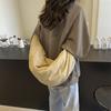 Casual dumpling bag autumn new trend fashion shoulder bag simple messenger big bag dumpling bag tide