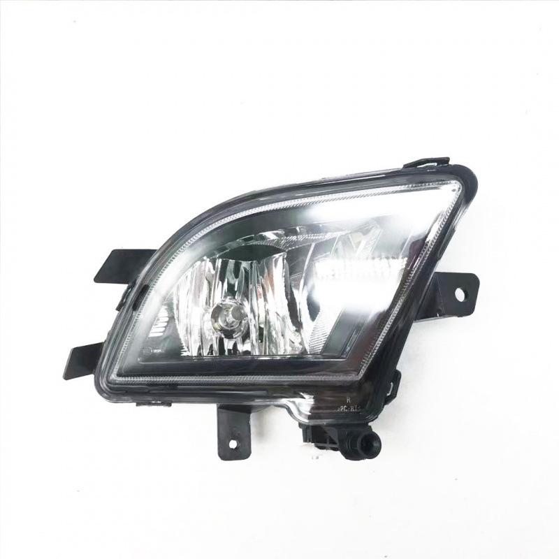 Compatible with 2015-16 Volkswagen New Sagitar Front Fog & Anti-Fog Light Assembly