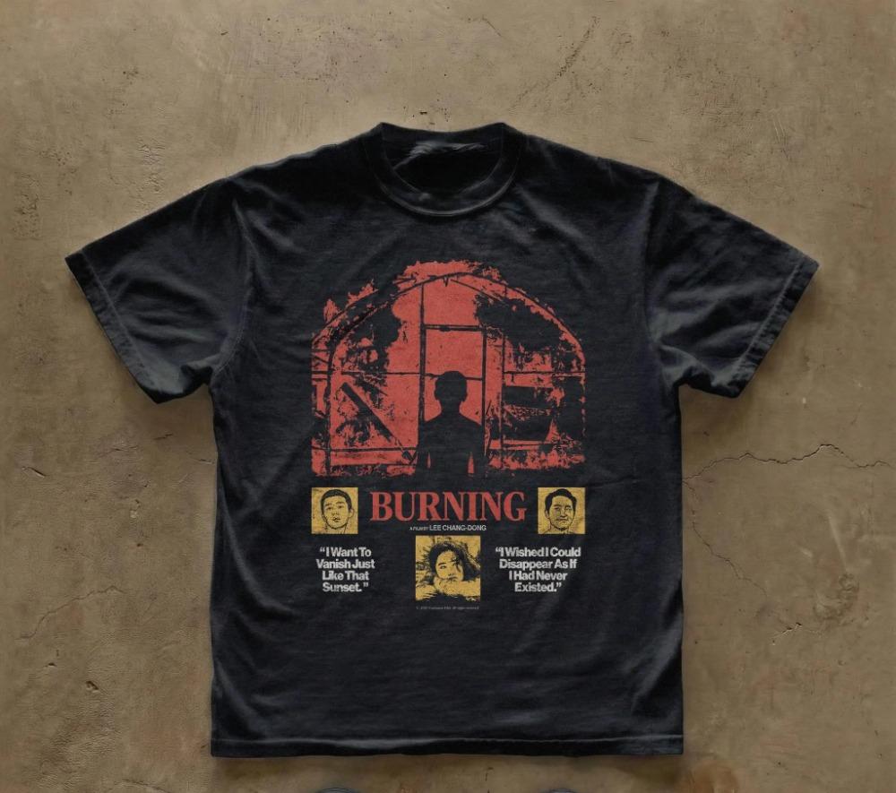 

Burning Movie Poster Tshirt Horror Plot Movie Pattern Tshirt Retro Poster Design Printed Tshirt for Daily Wear S