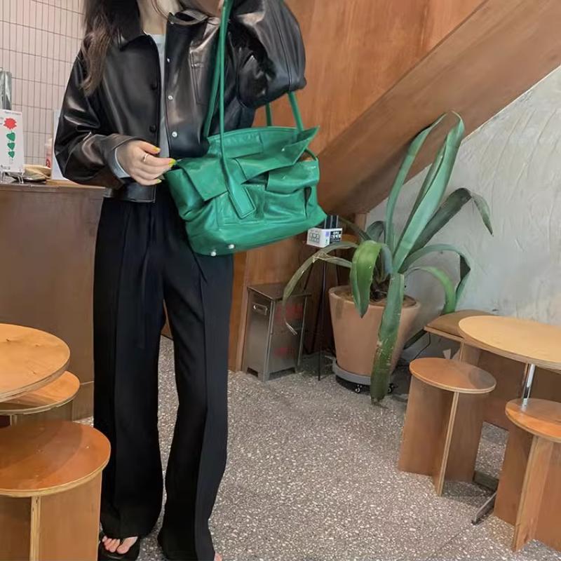 Fashion Biker Jackets Women's Motorcycle Leather Solid Color PU Imitation Leather Loose Black Jacket Motorcycle Coat Autumn