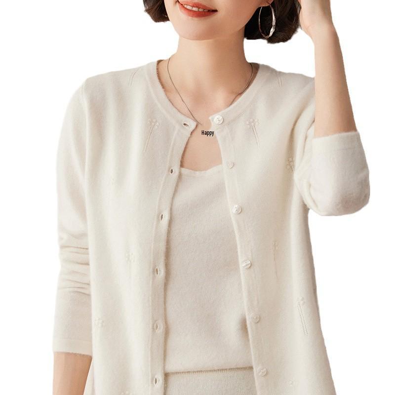 2024 Autumn/Winter Women's Round Neck Cashmere Jacquard Sweater - Versatile Loose Knitwear Cardigan