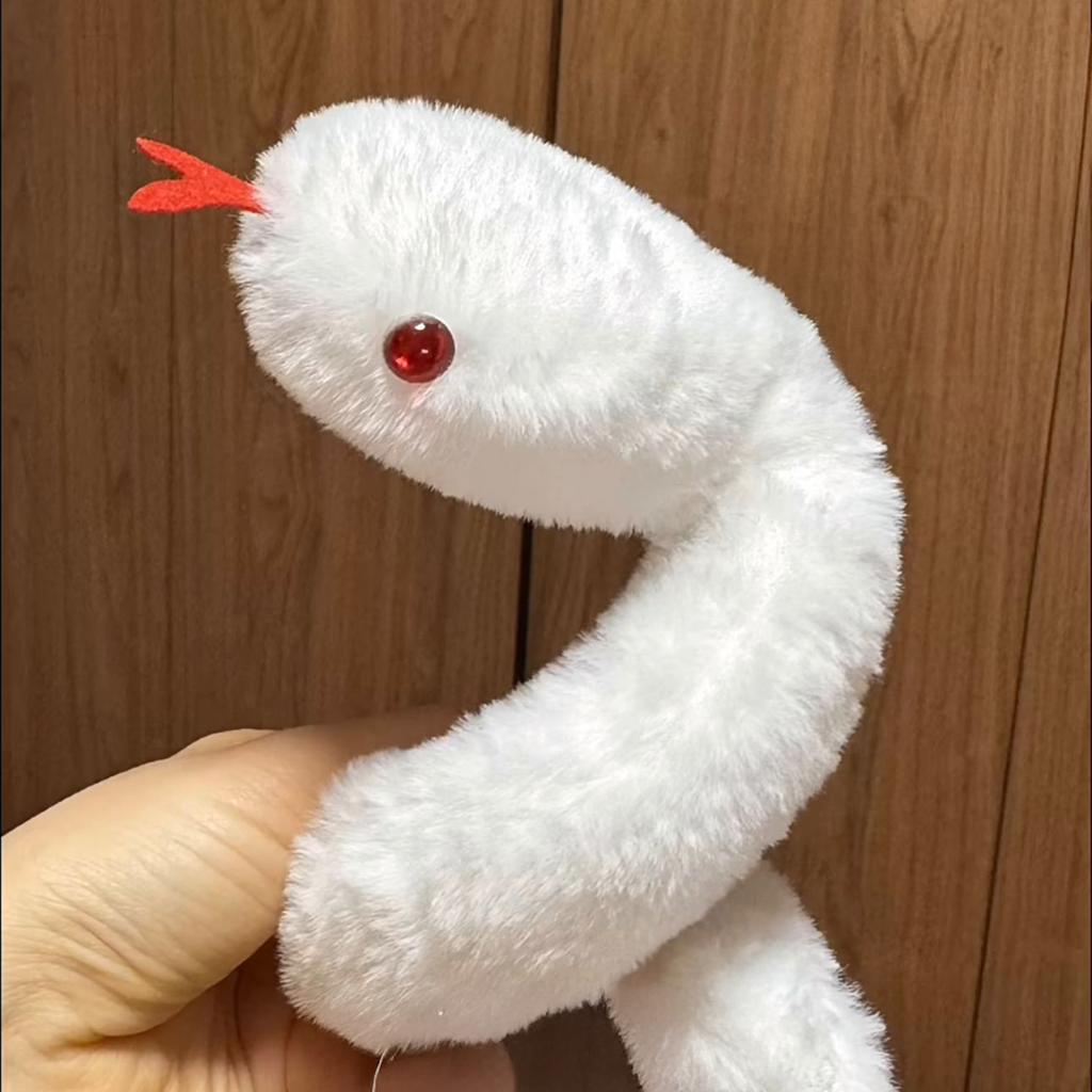 Realistic Stuffed Snake Party Favors Plush Toys Stuffed Animal Cute Animals Stuffed Soft Fluffy Doll for Kids Birthday Gift