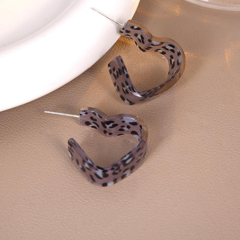 Europe And The United States  Charm Leopard Heart-Shaped Earrings Female Sexy  Girl Party Accessories Holiday Jewelry