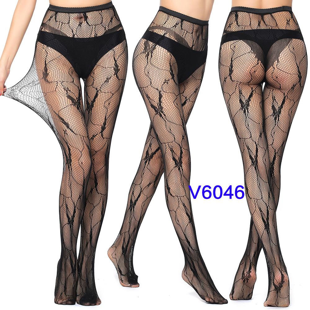 Warp Knitted Seamless Trend Jacquard Fishing Net Socks, Little Love Tiger Pattern Grid Black Stockings