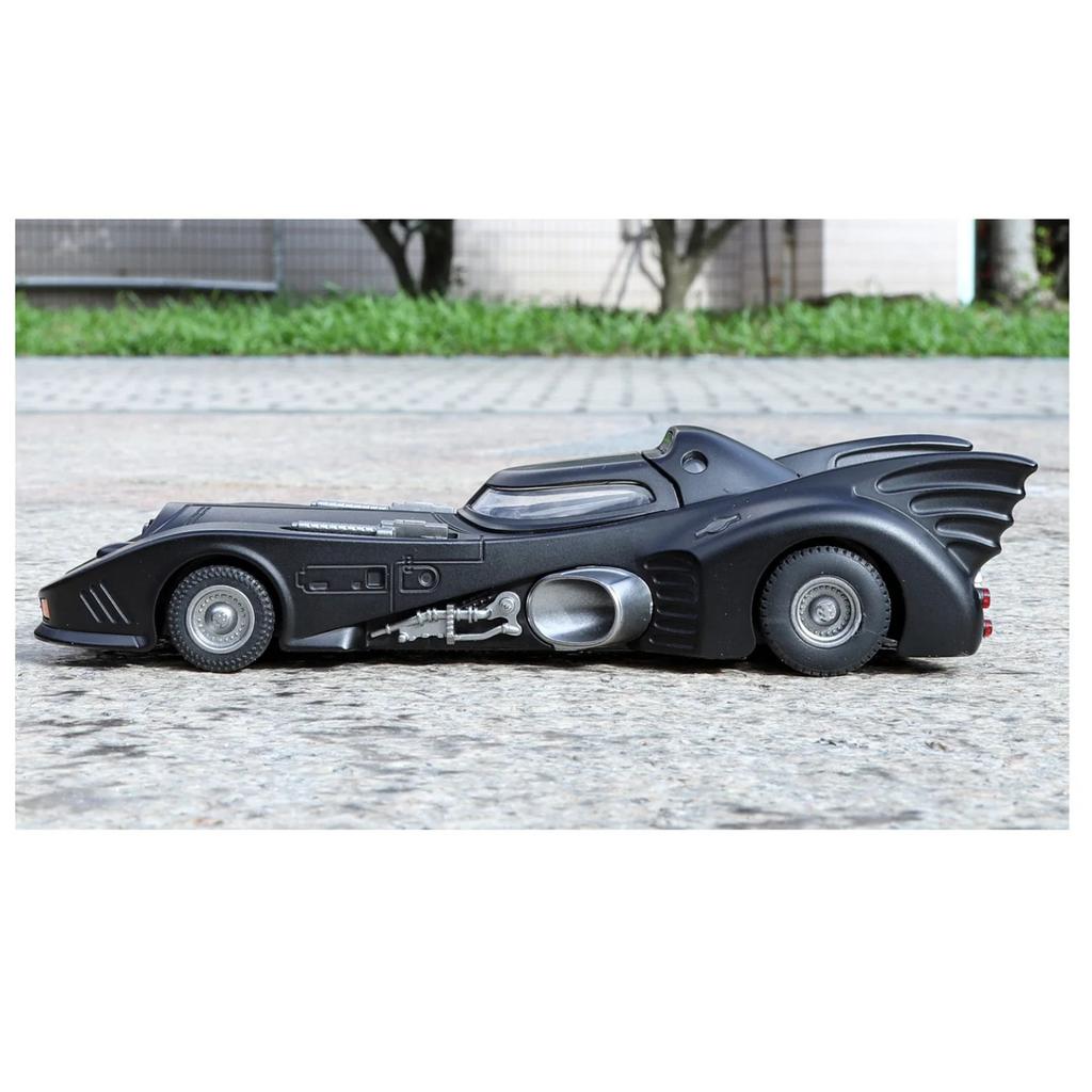 1/32 Batmobile Bat 1989 Alloy Car Model Sound and Light Pull Back Children's Toy Collectibles Birthday Gift