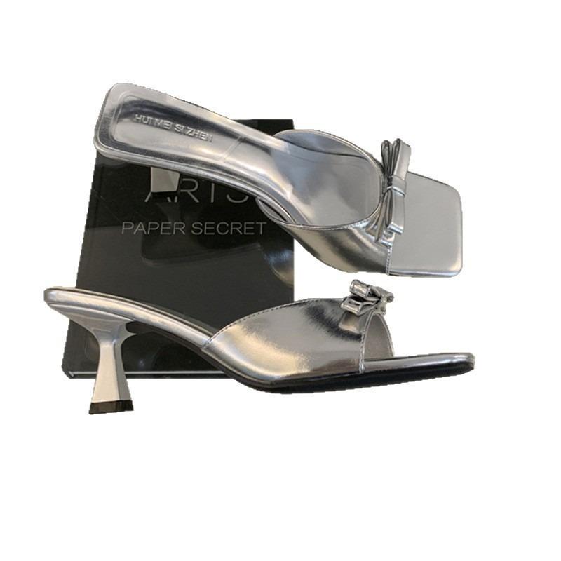 High-heeled cool slippers New summer square-headed open-toed versatile butterfly low-heeled slippers