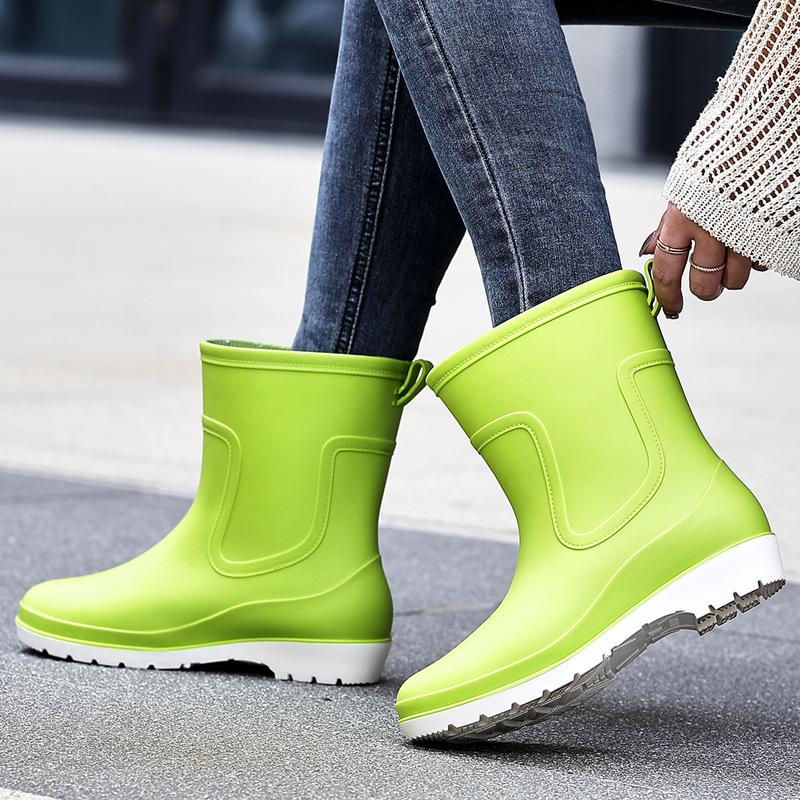 Women's Fashionable Outdoor Anti Slip Midsole Rain Boots And Rubber Shoes