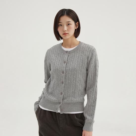 Spao Women s Round Neck Cable Knit Cardigan SPCKF4TG01 RE M