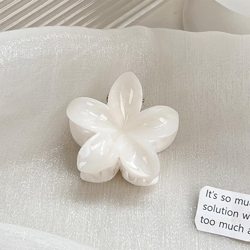 

Arcylic Flower Hair Claws Bohemia Flower Shark Clips Japanese And Korean Seaside Vacation Hair Accessories