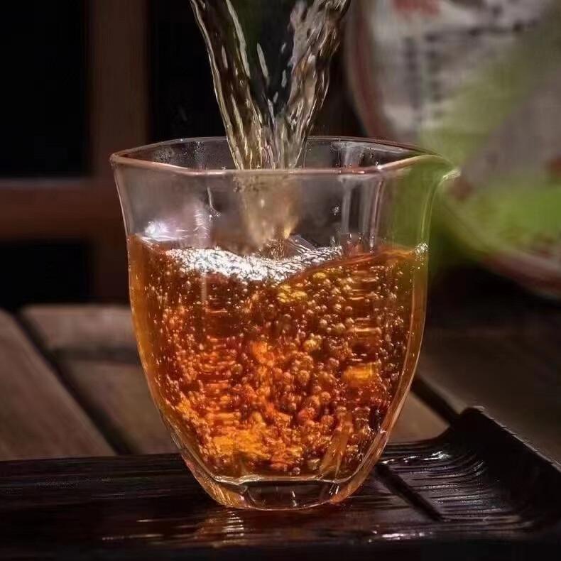 357g Ceai de prăjitură Puer crud 2005 Nanpolaozhai Prăjitură de ceai Pu-erh crud Ceai Puerh autentic