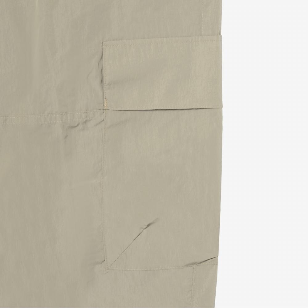 LACOSTE  Men s Waterproof Track Pants XH5442 53G