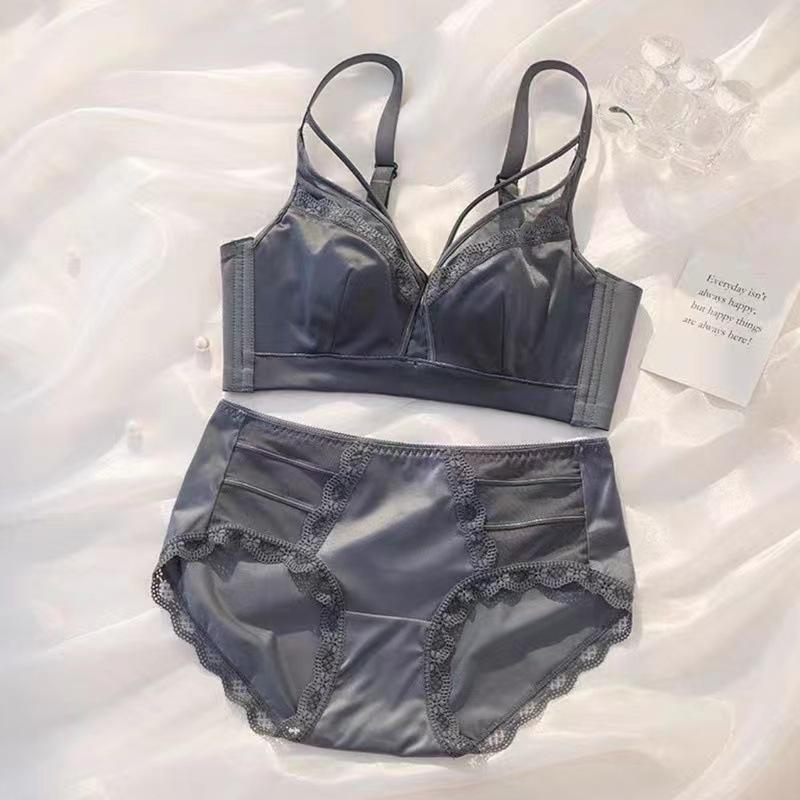 Sexy Rimless Rabbit Ear Cup Bra Comfortable Large Chest Small Push Up Underwear Set