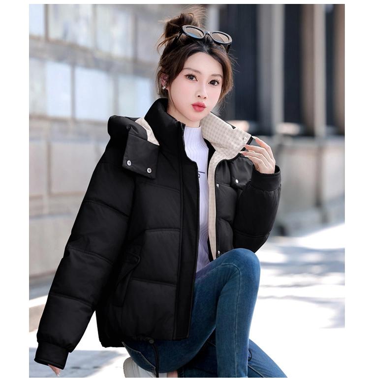 Women’s Short Detachable Hood Windproof Thicken Warm Winter Jacket