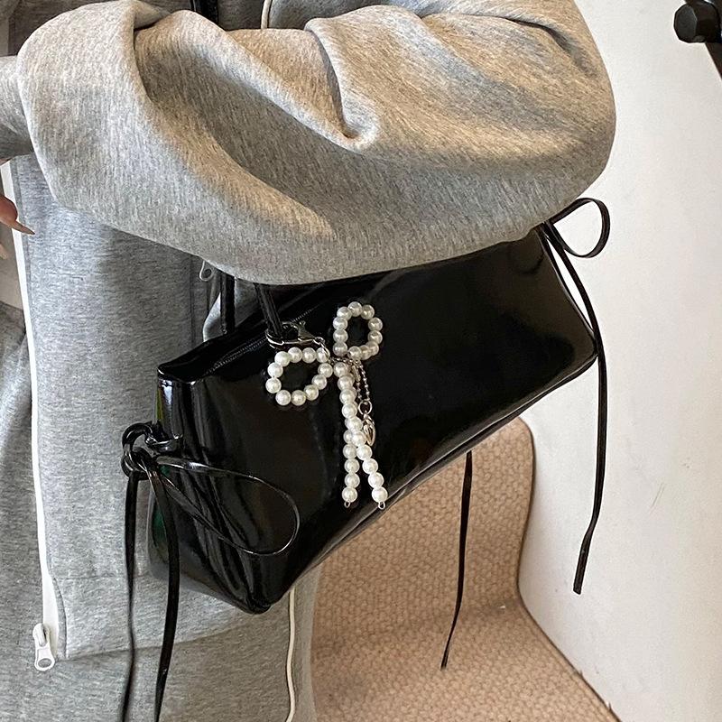 New Korean Cute Girl Underarm Bags with Versatile and Fashionable Bow Pillow Bag Texture Shoulder Bag