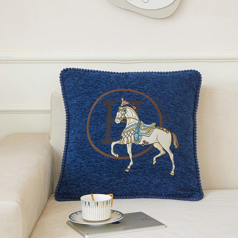 Chenille Jacquard Luxury Pillowcase - White Horse Design