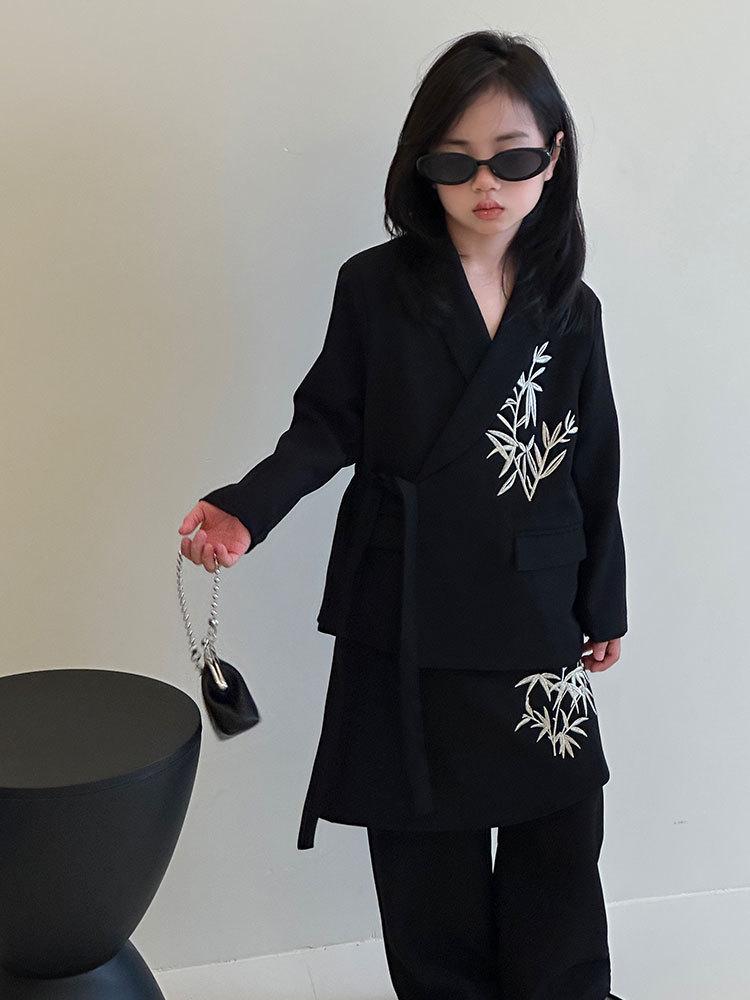 2025 Autumn Girls' Bamboo Leaf Embroidered Suit Dress - New Chinese Style
