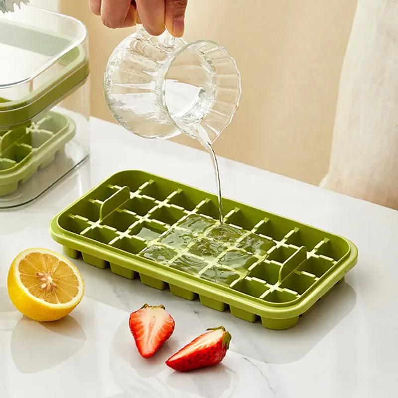 Ice Cube Maker With Storage Box Silicone Press Type Ice Tray Making Mould For Bar Gadget Kitchen Accessories YLE019