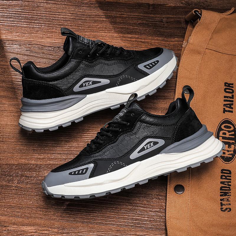 YEARCON Men's Thick-Soled Casual Outdoor Shoes