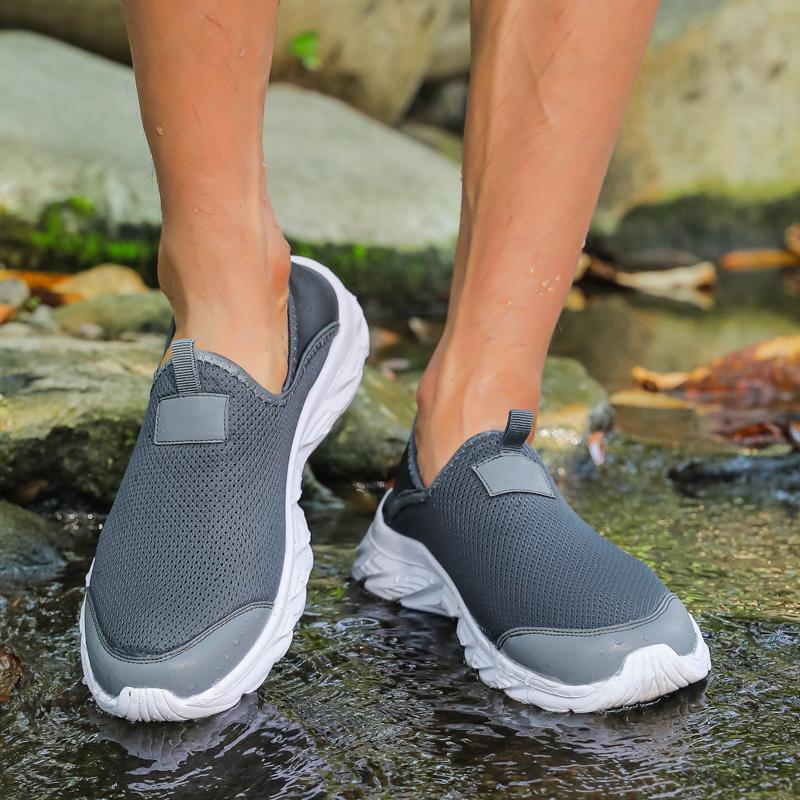 Fashion Men's Sneakers Classic Casual Shoes Breathable Mesh Running Sneakers Without Laces Lightweight Men's Shoes Zapatillas De Deporte