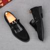 Fashion Luxury New Designer Men's Pointed Tassels Suede Leather Flats Shoes Male Loafers Homecoming Wedding Dress Zapatillas Hombre