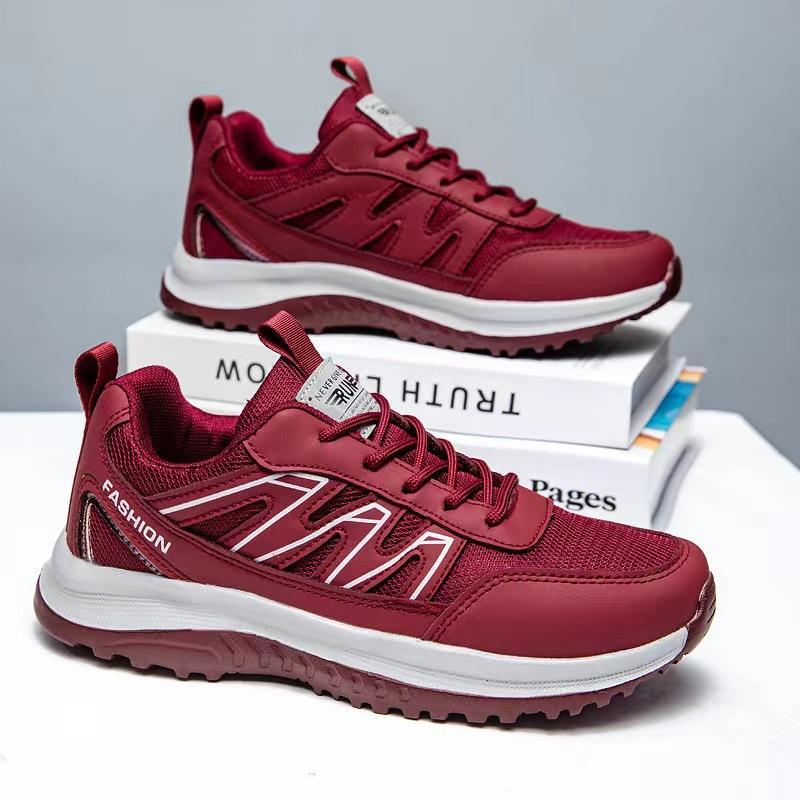 

Stepping shoes spring mesh breathable running shoes green outdoor thick sole comfortable and lightweight sports shoes 40