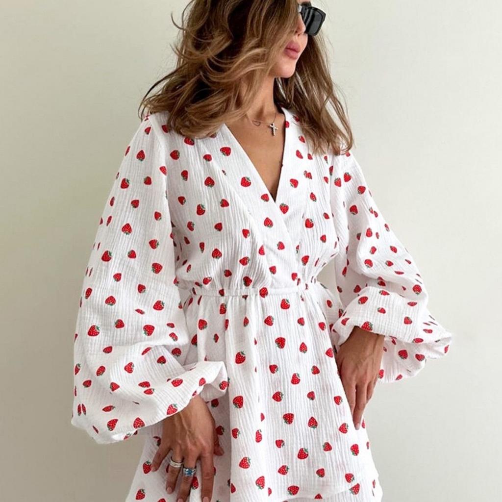 LYRIA New Strawberry Print V Neck Lantern Sleeve Dress Fashion Dress Women