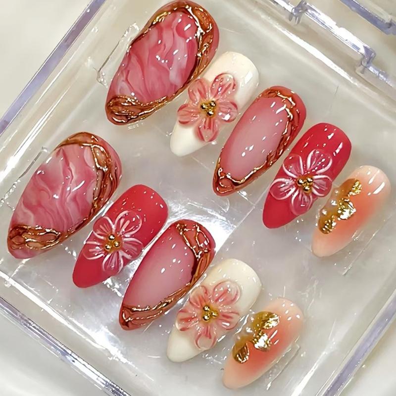 

30PCS False Nail Elegant Gold Lines And Translucent Apricot Shade In ABS Press On Nail For Comfortable Fit 1