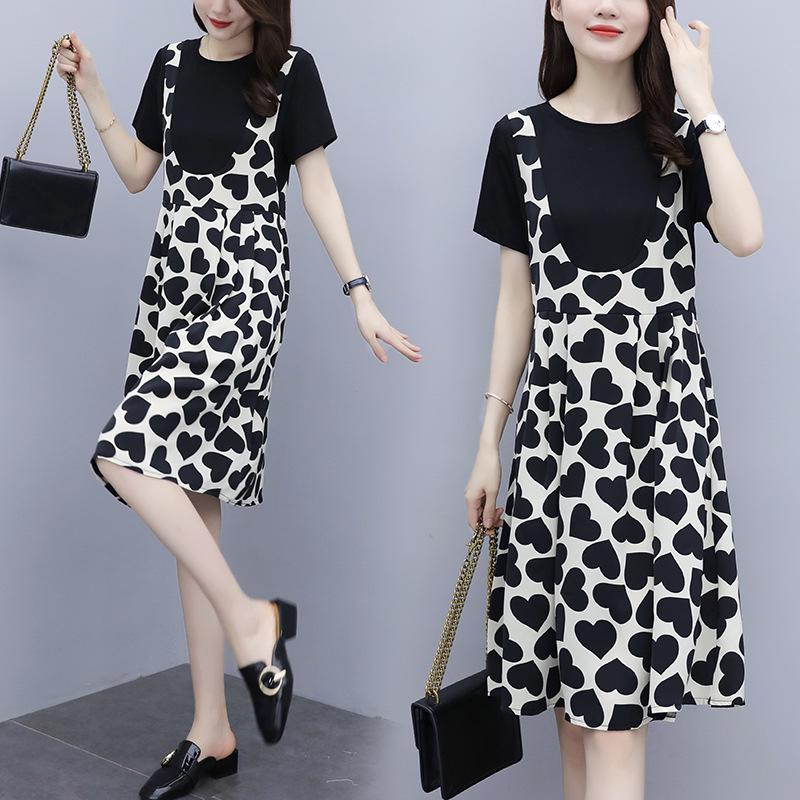 2023 Summer Women's Love Splicing Short-sleeve Dress with Suspender Skirt