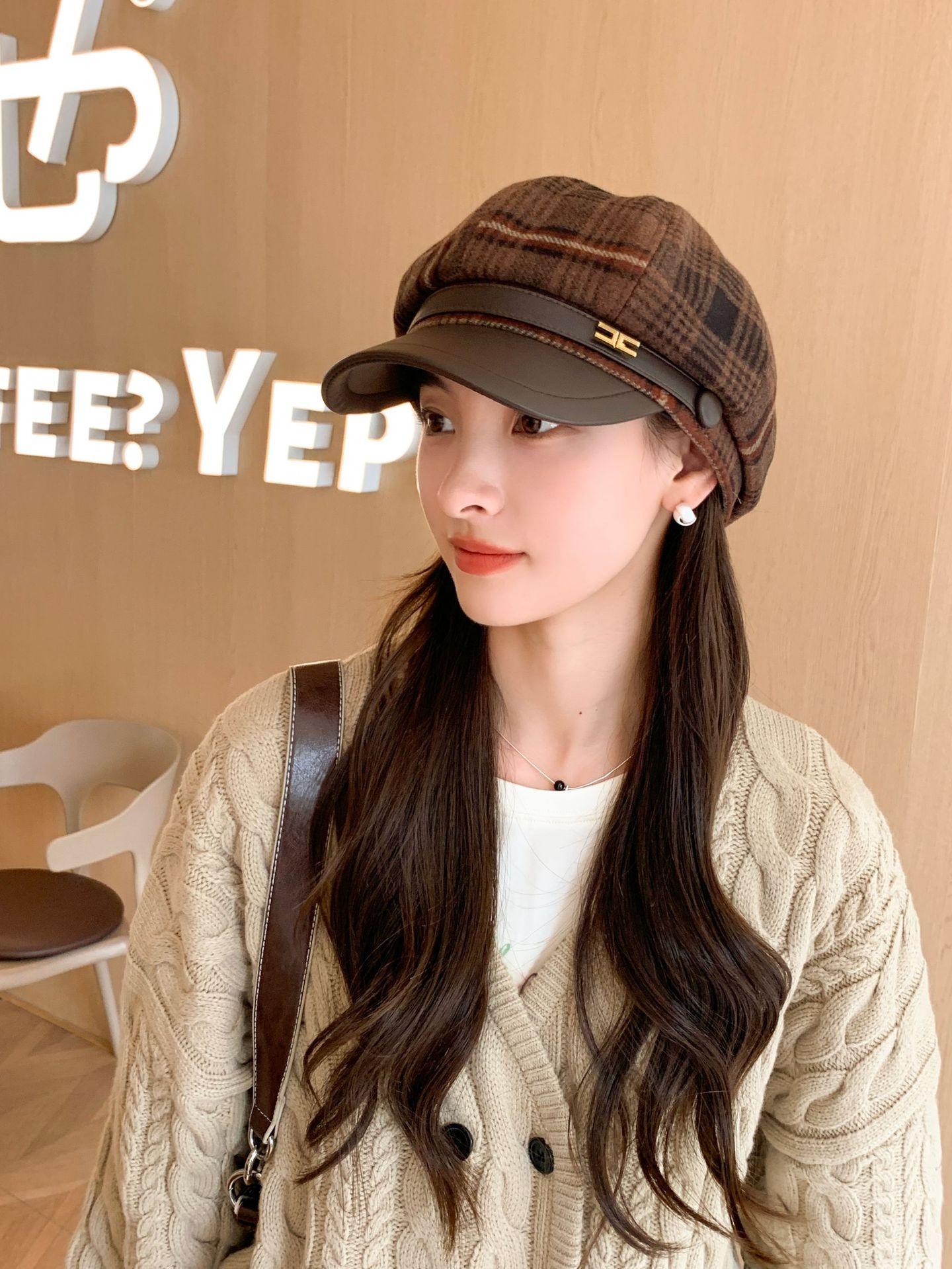 

Восьмиугольная кепка — берет в винтажном стиле с клетчатой головкой, который можно стирать вручную. Подходит для осени и зимы. Не требует электричества и перьев. one size