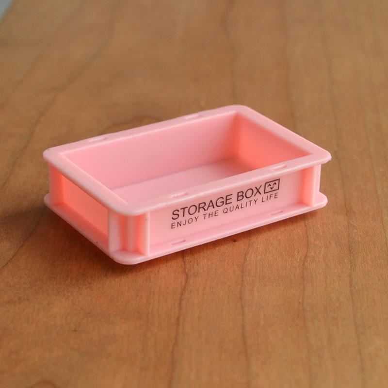 1 Piece Doll Accessories Toys  1/6 1/12 Dollhouse Miniature Furniture Storage Box Rack Model