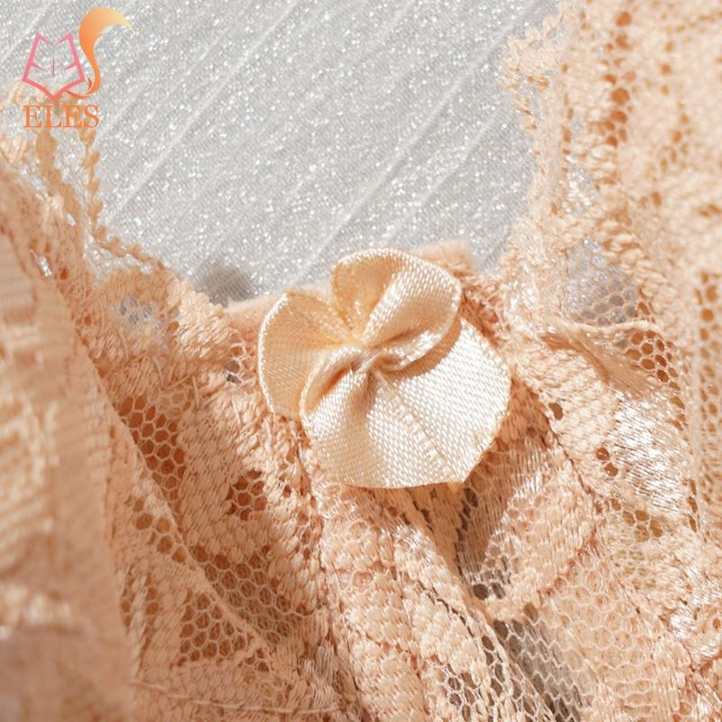 Sexig Underkläder Lingeri Ultratunn Bomull Spets BH Djup V Push Up BH Andningsbar BH