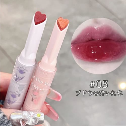 Cute, highly pigmented, melting lip makeup Skin tone No makeup discoloration Coloring Adhesion Long lasting Lasts all day No uneven skin tone Does not