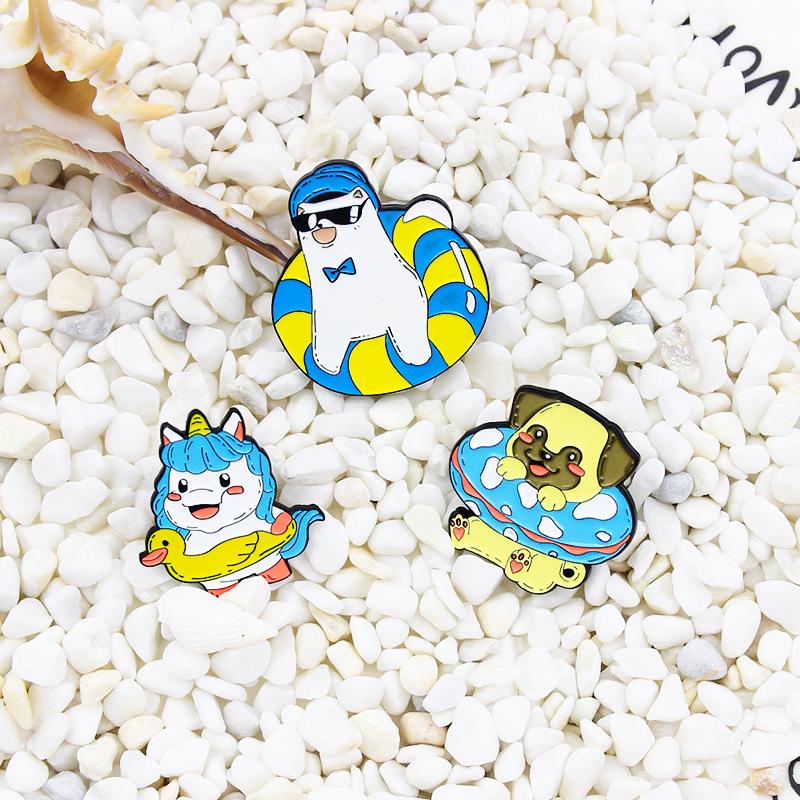 Seaside Vacation: Cute Cat, Adorable Dog, and Clever Unicorn Brooch Set