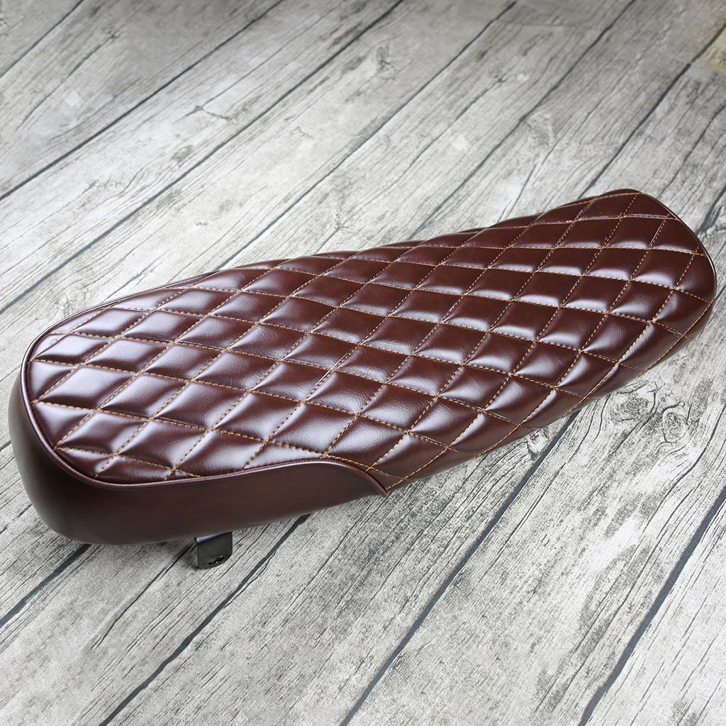 Brauner Leder Motorrad Cafe Racer Sitz Flacher Sattel für Vintage Street Bike