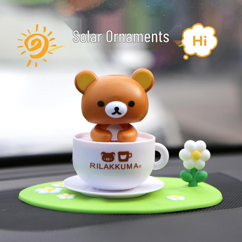 Solar-Powered Cute Cartoon KT Cat Car Ornament with Nodding Head