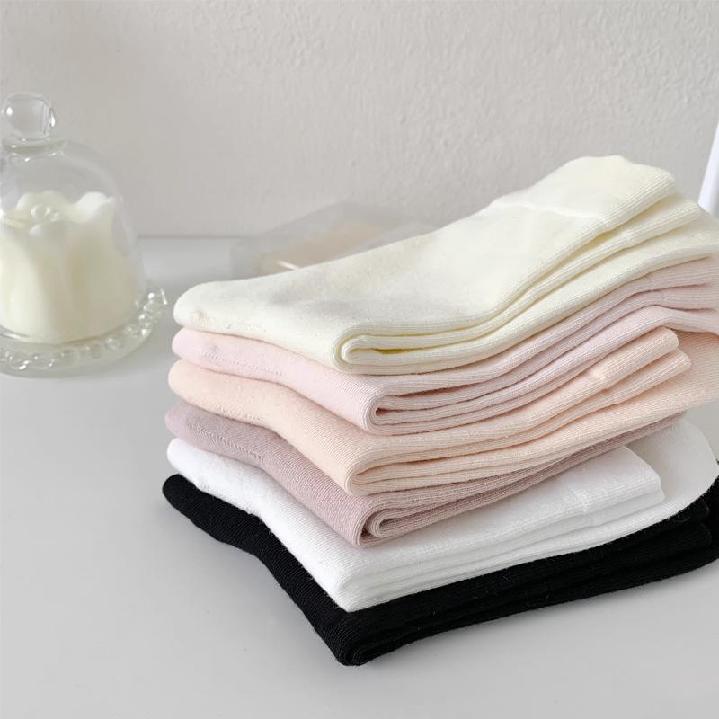 Women's Pure Cotton Seamless Socks - Antibacterial, Breathable, Non-slip, Loose Fit, Anti-pilling, Ideal for Spring & Autumn, Postpartum Comfort