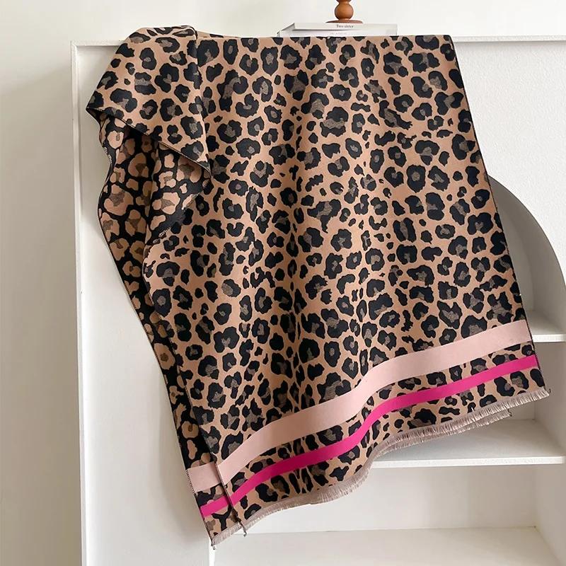 New Autumn And Winter Leopard Print Scarf Women Cashmere Shawl And Wraps Pashmina Neckerchief Bufanda Female Long Echarpe