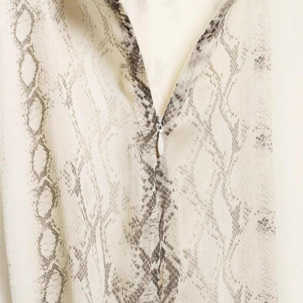 2025 Spring Women's Casual Animal Print Floral Midi Skirt with Irregular Wide Hem