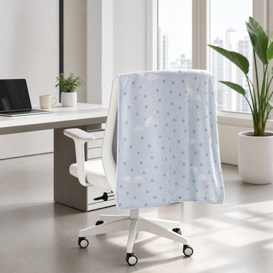 Polka Dots Nap Blanket, Double-Sided Flannel Blanket, Lightweight And Breathable Air Conditioner Blanket for Office Dorm Home, Soft Cozy Throw Blanket