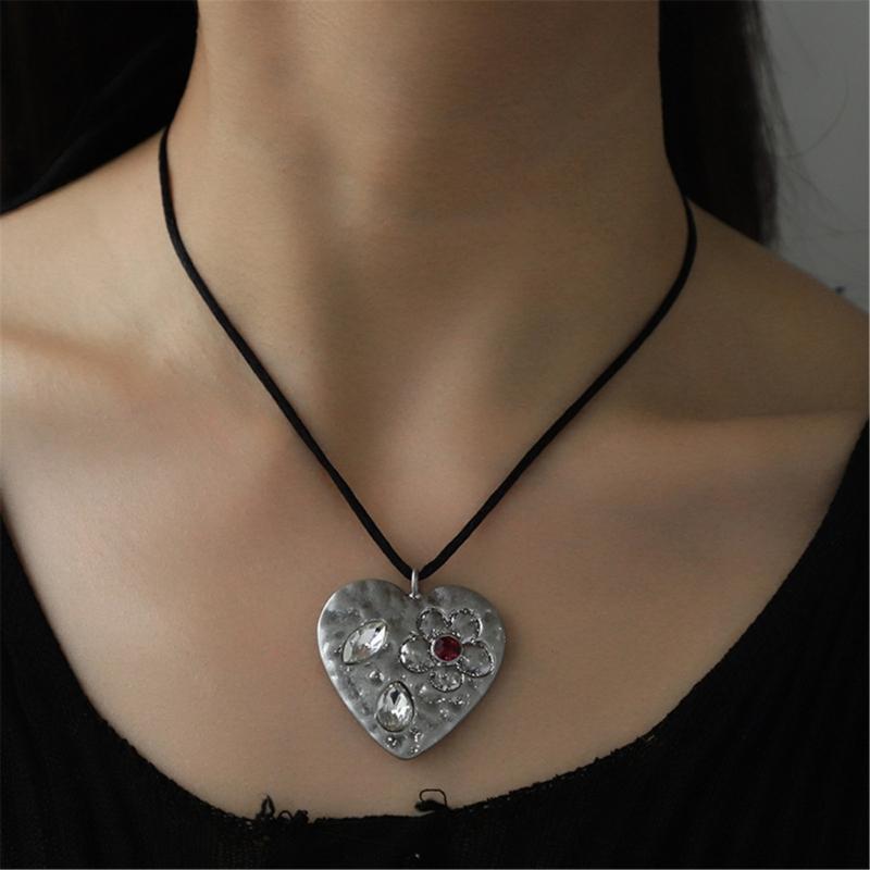 Basit İnce İp Kolye Metal Çiçek Uçlu Choker Modaya Uygun Statement Boyun Takısı Modaya Düşkün Sevgili İçin Mükemmel