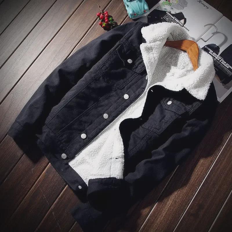 Giacca da Uomo Invernale di Tendenza in Denim di Agnello con Fodera in Velluto - Vestibilità Ampia, Caldo Cappotto di Cotone per Coppie.