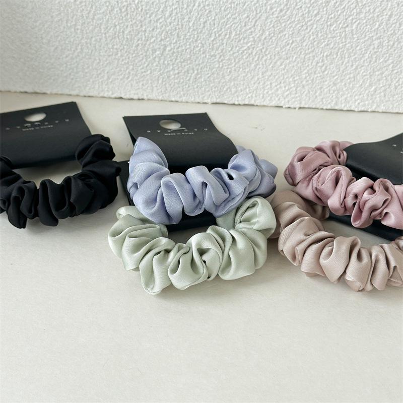 Wszechstronna satynowa gumka do włosów w stylu francuskim: Damska gumka do wysokiego kucyka, styl koreański