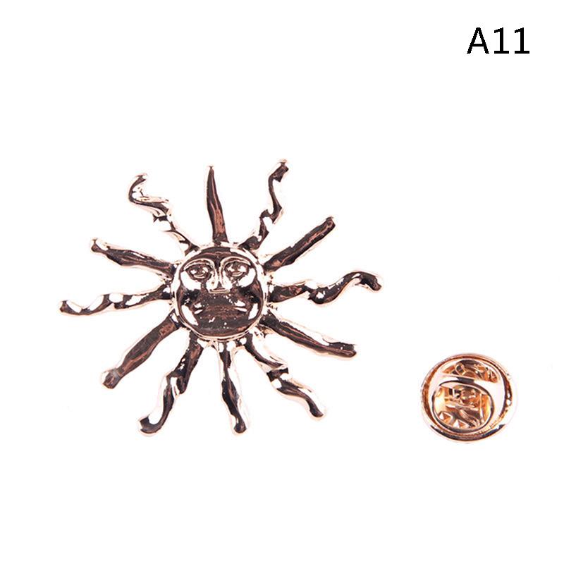 1Pc Vintage Wolf Knight Brooch Jewelry Unisex Collar Pin Buckle Collection