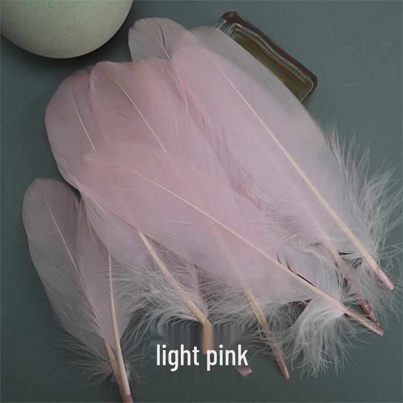 Barevná barvená velká husí pera pro DIY řemesla, ručně vyráběné dekorace a projekty pro mateřské školy