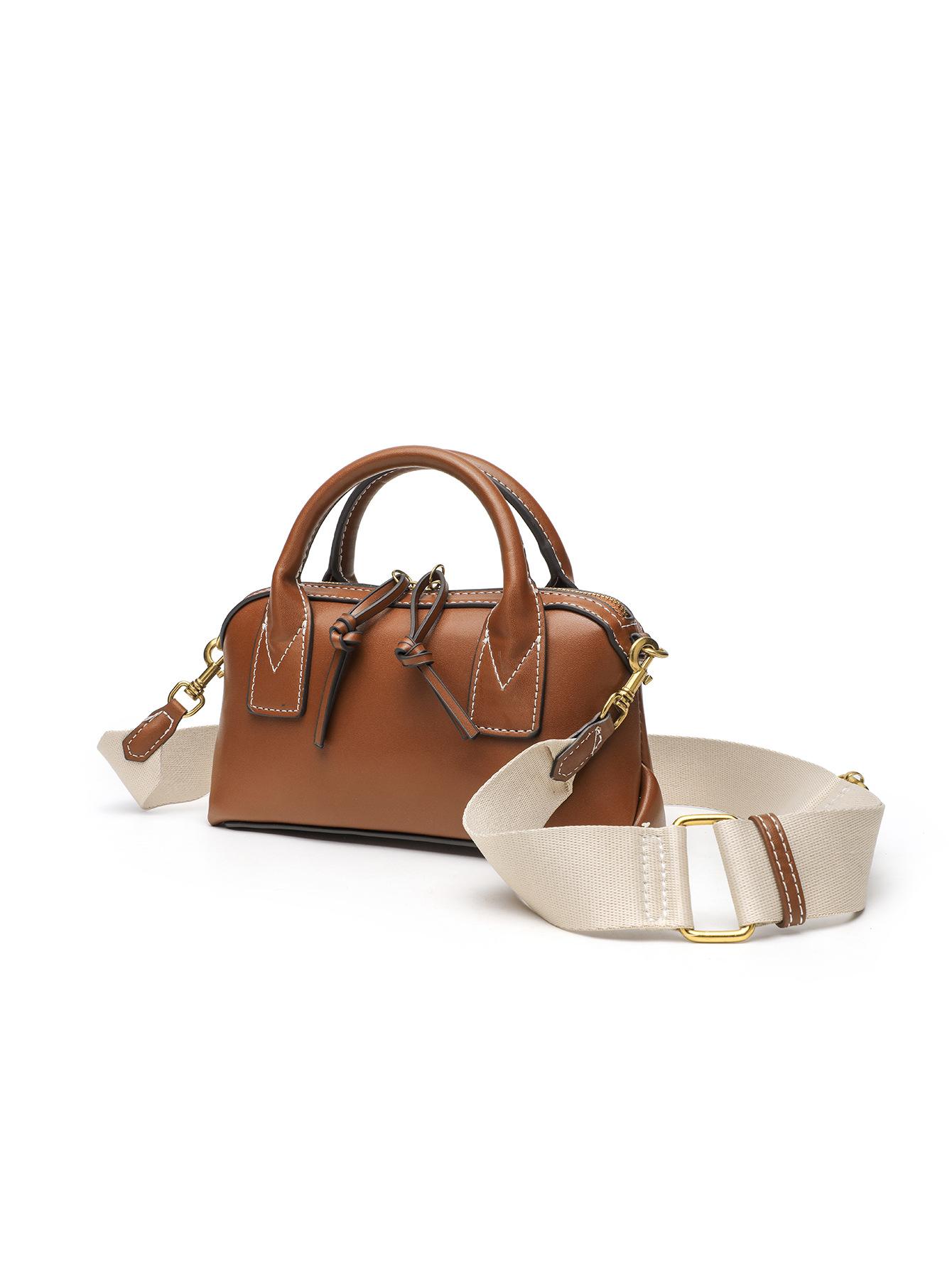 Women S Bag Zr Versatile Niche Bowling Bag Simple Versatile Fashion High Sense Messenger Portable