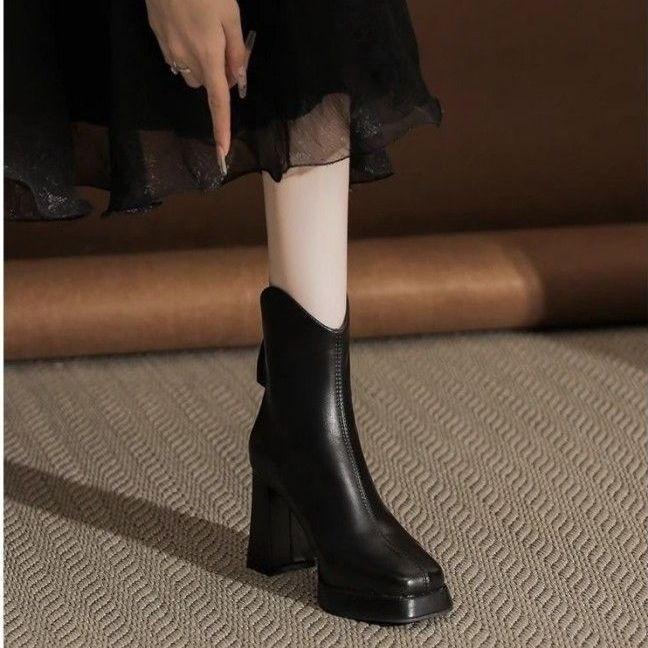 

Short boots with square toe and thick sole waterproof platform 2026 autumn/winter spring/autumn new short boots 40