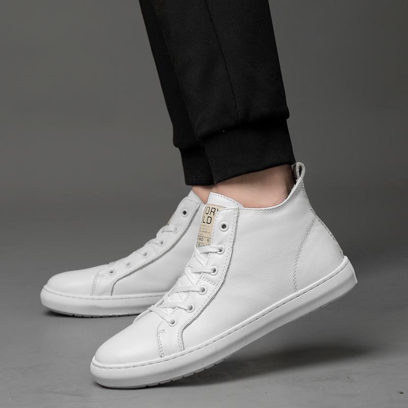 Fashion British Style Trendy Men's High Top Leather Shoes Simple Beige Massage Sole Men's Business Casual Shoes Winter Cotton Shoes